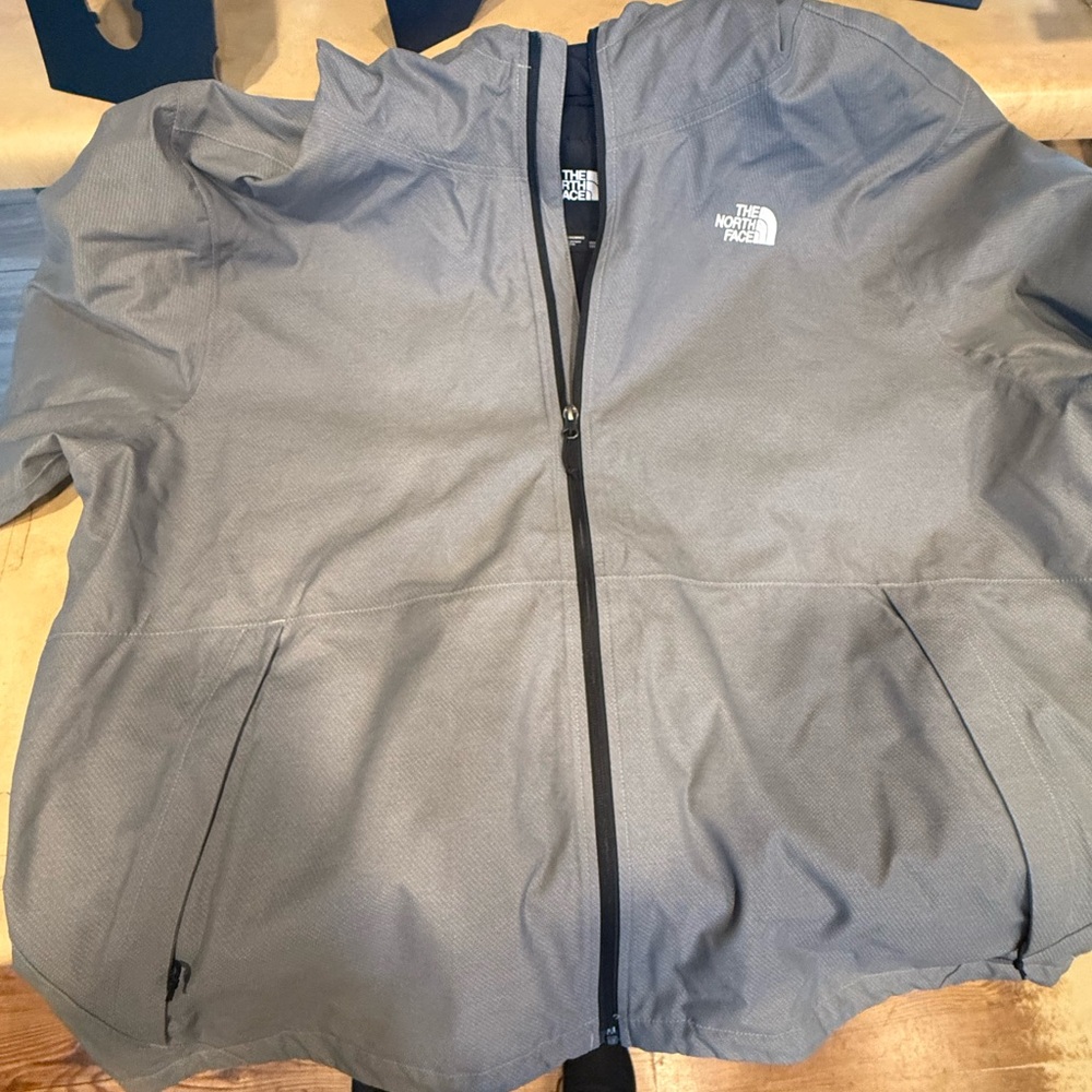 The North Face Men's Charcoal Performance Jacket